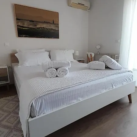 Apartament Estiaart